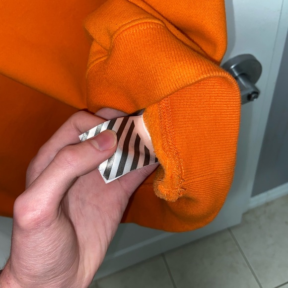 VLONE/OFF WHITE Sweater - Picture 4 of 5